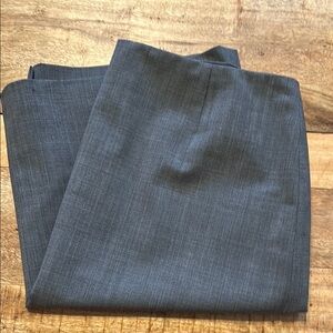 Gray lined skirt. Size 14. Great condition.